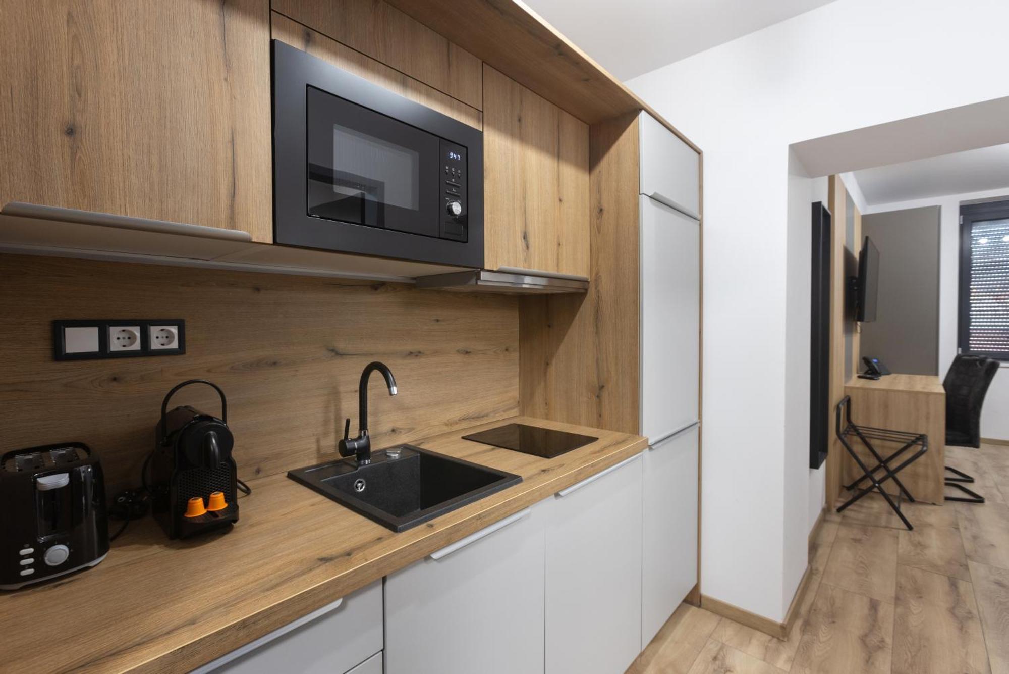 R73 Residences Pecs Exterior photo